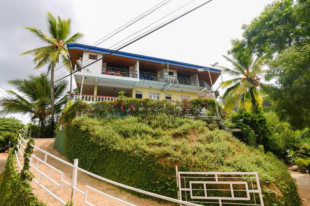 Blue Haven Guest House Kandy Exteriör bild